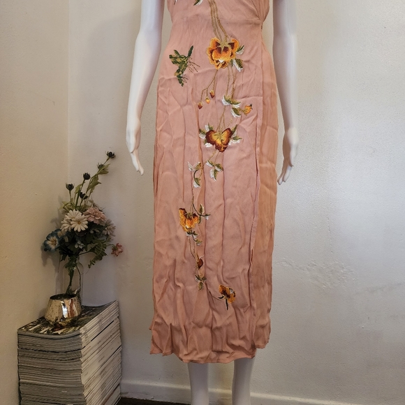 Miss Selfridge Embroidered Wrap Dress - Picture 5 of 8